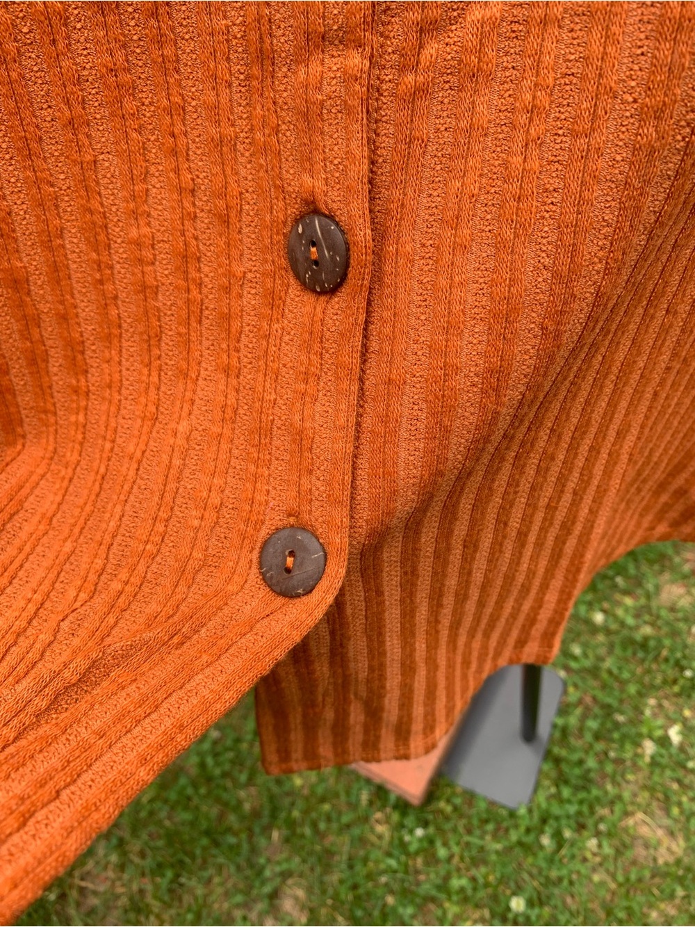 Sleeveless Button-Front Ribbed Tank Top — Orange - Picture 7 of 9